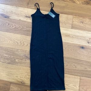 Sleeveless midi dress